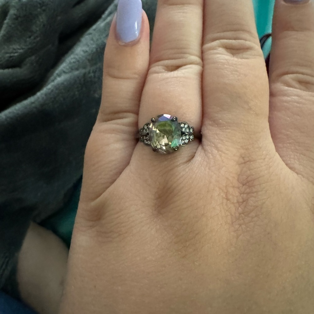 Elegant Silver and Gold-Toned Women's Ring